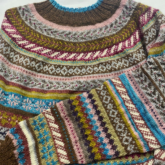 MerryMint Sweater Progress & Pattern Release