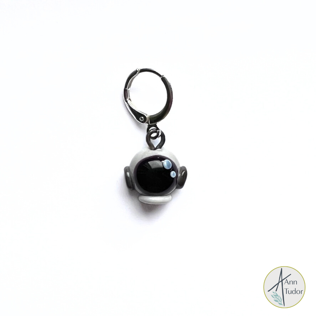 Astronaut Helmet Stitch Marker / Progress Keeper / Earring
